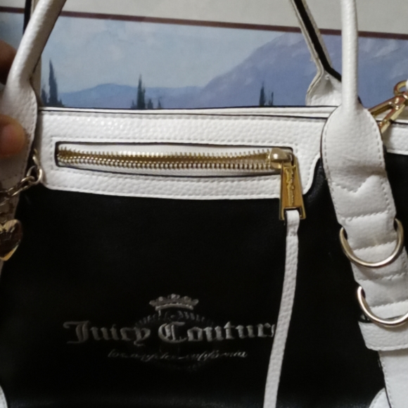 JUICY COUTURE LARGE BLACK&WHITE🎒Like 🆕,LOS ANGELES,Nice Gift! 🎁 - Picture 3 of 7